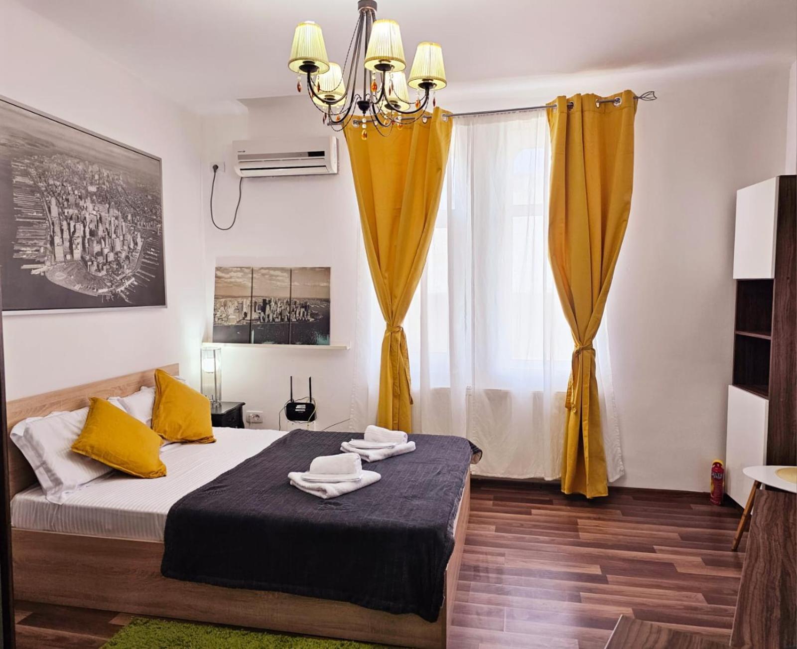 Central Old City Center Studio Universitate Coltea - Cav9 Bukurešť Exteriér fotografie